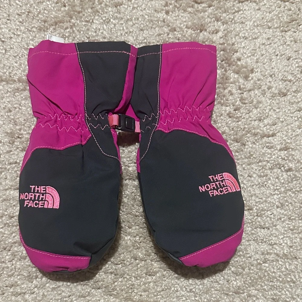 The North Face Kids' Fuchsia and Black Mittens